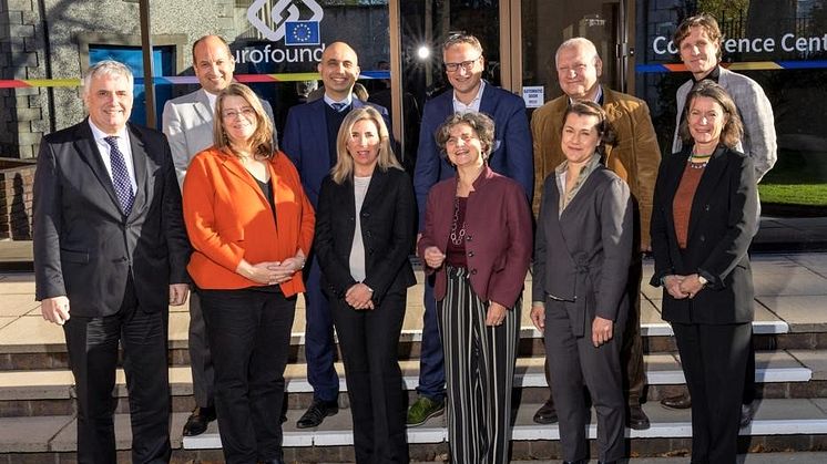 New Chair Stefania Rossi (3rd from left, lower row) with Eurofound's Executive Board